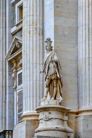 Ancient Statue Royal Palace