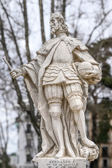 Ancient stone statue of Fernando I, King of Castille in a public