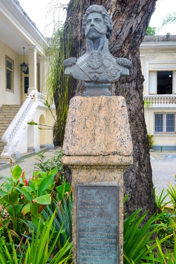 Bust of Pedro I Niteroi