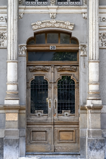 Casa del Cuitu, architectural detail of a weathered entrance doo