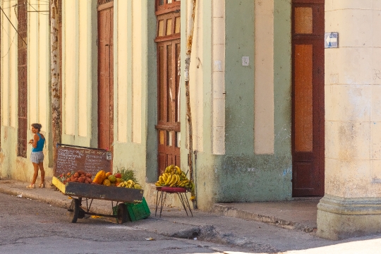 City Produce Selling