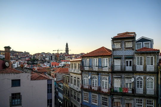 Cityscape buildings during the twilight of the afternoon hours.