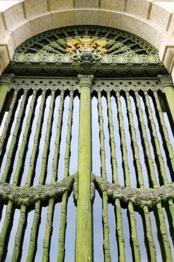 Colonial Door Metalwork