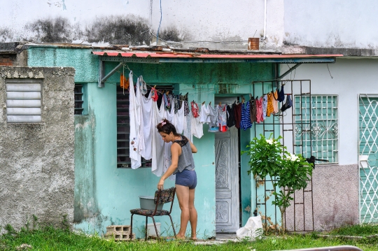 Cuban Woman House Clothesline