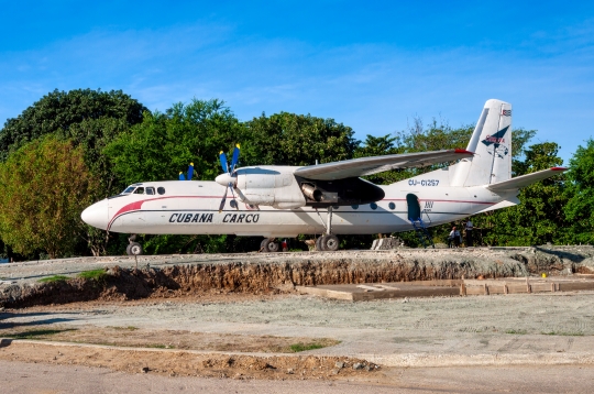 Cubana Cargo Plane in Sandino District