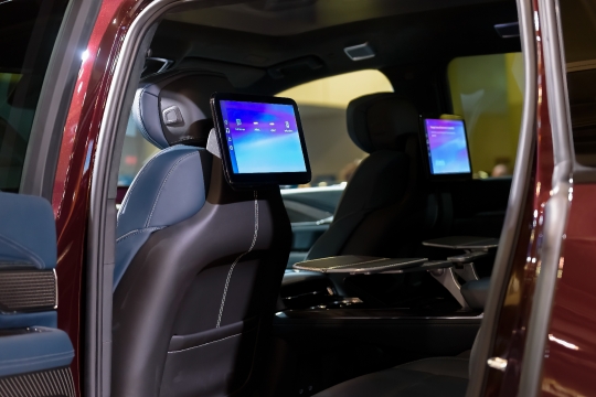 Entertainment System in Cadillac Escalade