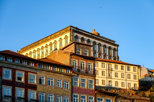 Episcopal Palace (on top) and cityscape buildings, point of view