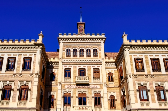 Facade Convalescence Hospital