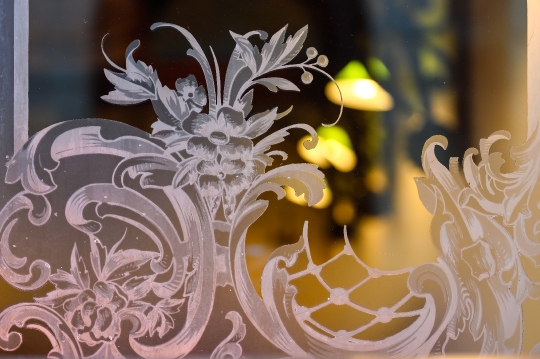 Floral Decoration in Glass