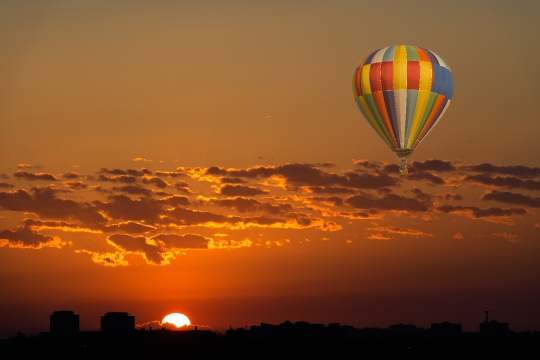 Hot air balloon in sunset