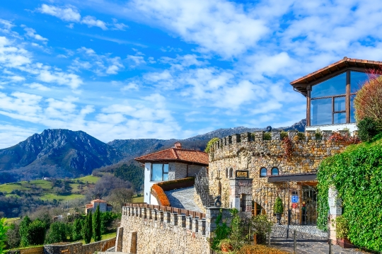 Hotel Asturias and Landscape