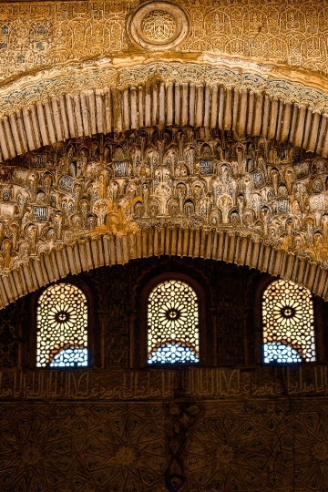 Intricacy decoration in a stone arch