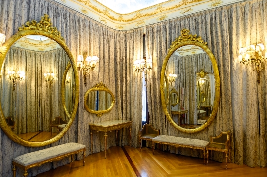 Large Mirrors in Room Interior