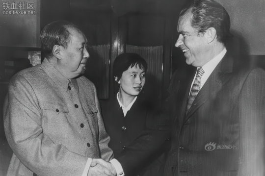 Mao Zedong Zhang Yufeng and Richard Nixon.