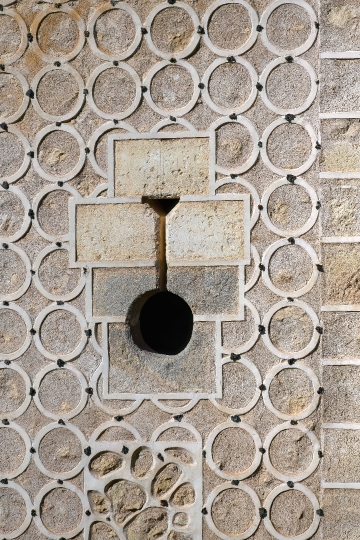 Medieval islamic hole with shape of a key in a wall.