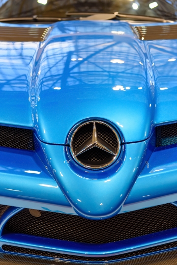 Mercedes Benz Logo