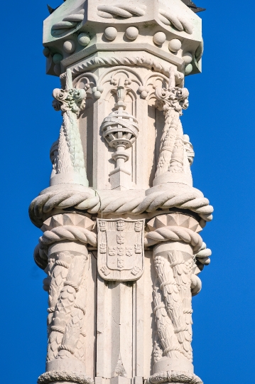 Monument Detail 