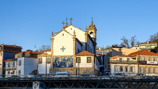 Parish Church of Massarelos, exterior architecture, viewed from