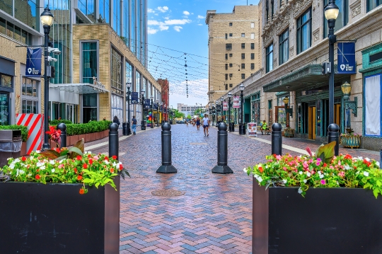 Pedestrian Walkway Detroit