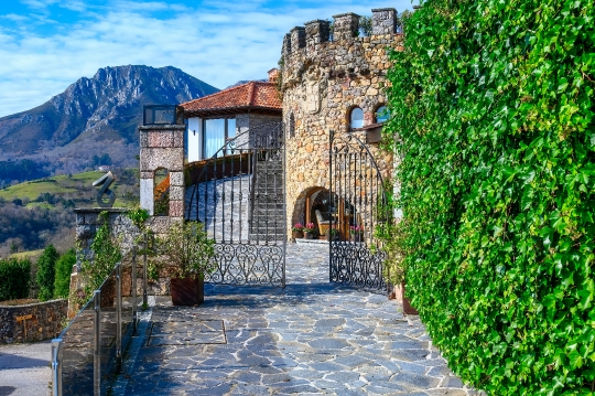 Puebloastur Hotel and Landscape