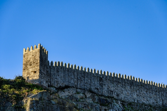 Remnants of the medieval fortified surrounding wall of the city.