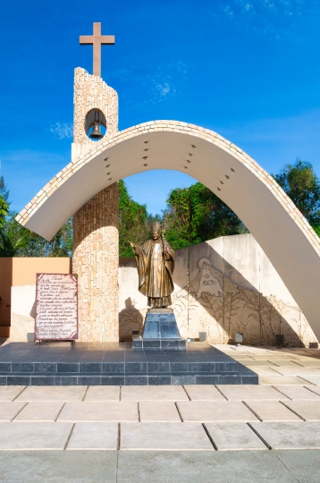 Sculpture Honoring John Paul II