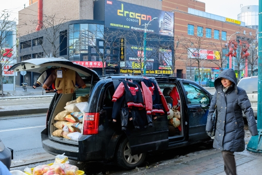 Van Selling In Chinatown