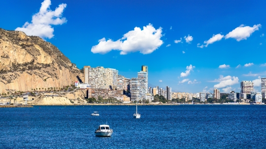 Yacht in Waterfront Alicante